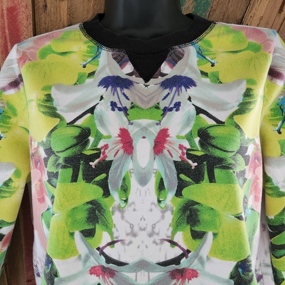 Prabal Gurung for Target floral print vibrant colors Sweatshirt Sz S - Picture 3 of 7